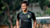 Persib vs Persebaya: Aji Santoso Angkat Topi untuk Ernando